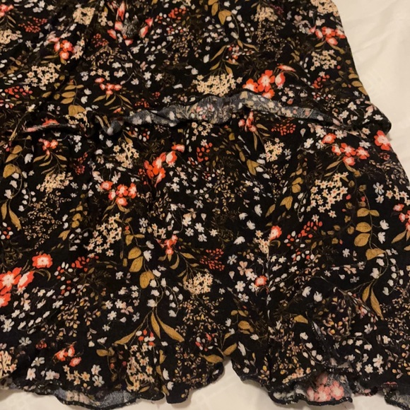 Dress - Picture 2 of 9